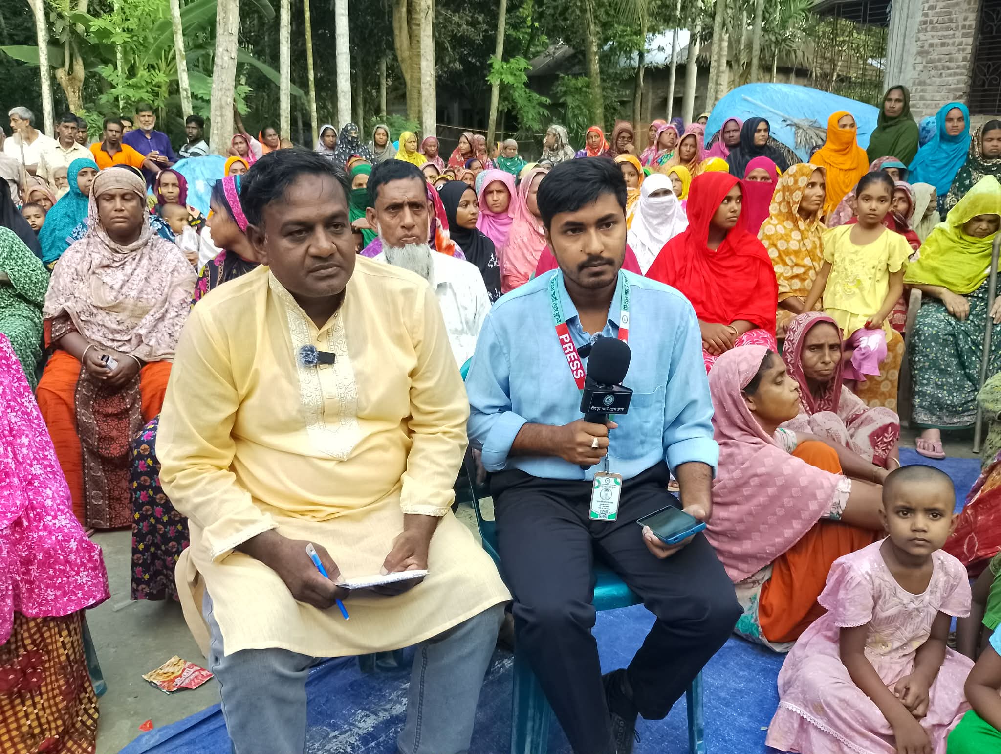 সিংড়ার হাতিয়ান্দহ ইউনিয়নে নির্বাচনের হাওয়া: সাংবাদিকদের মুখোমুখি বিএনপির সাবেক নেতা আব্দুল রশিদ