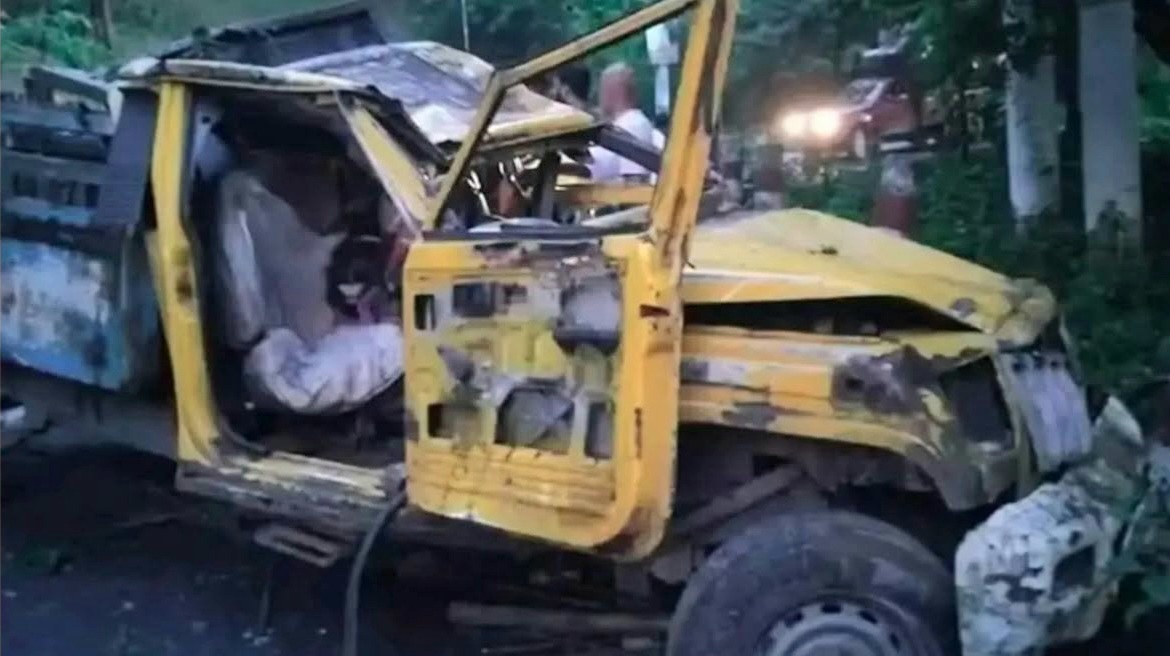 রাঙ্গামাটিতে পাহাড়ি সড়কে পিকআপ উল্টে নারীসহ নিহত ৪