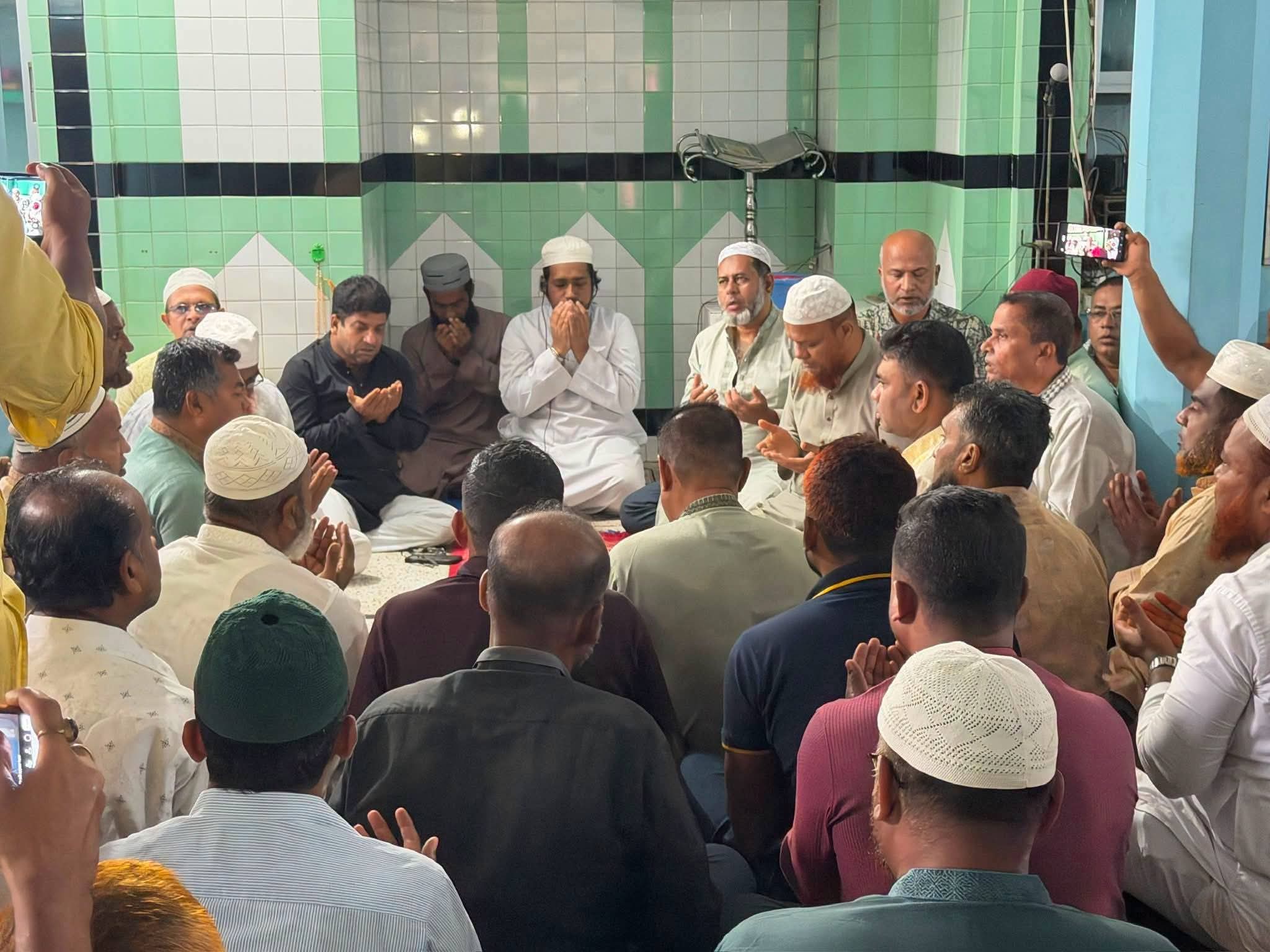 রামগঞ্জে বিএনপি চেয়ারপারসন খালেদা জিয়ার জন্মবার্ষিকীতে দোয়া ও মিলাদ মাহফিল