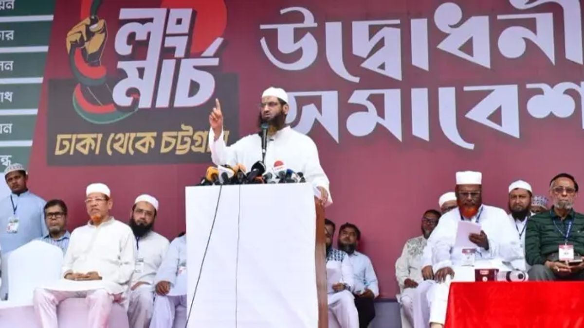 সরকারকে টেনে নামাতে আমাদের হাত এক চুলও কাঁপবে না