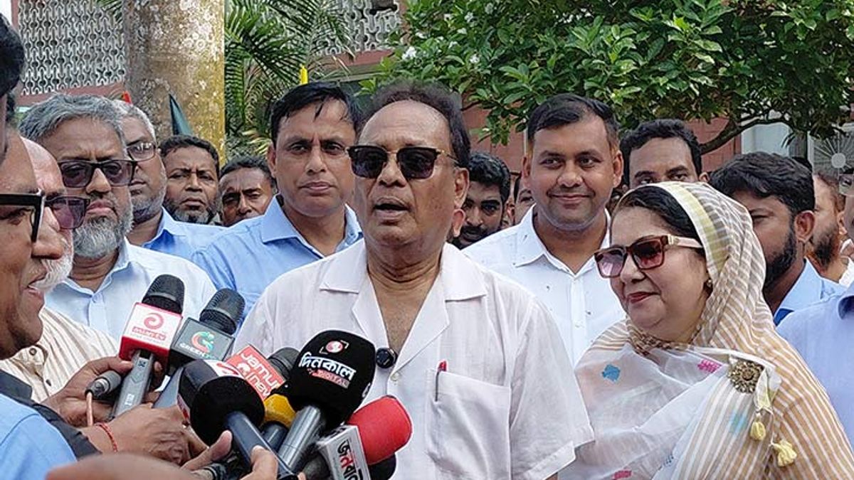 পাঁচ বছরে ১০ হাজার মেগাওয়াট সৌরবিদ্যুৎ উৎপাদনের লক্ষ্য সরকারের
