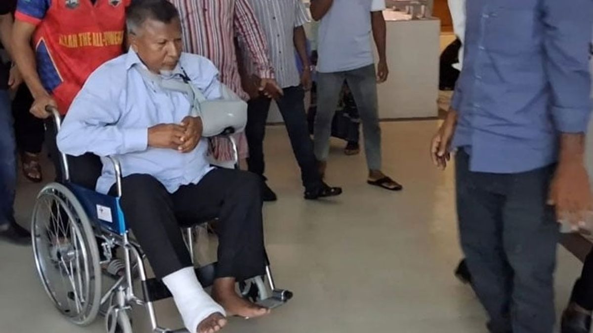 দুর্ঘটনায় আহত খাদ্য প্রতিমন্ত্রীকে পাঠানো হয়েছে ঢাকায়