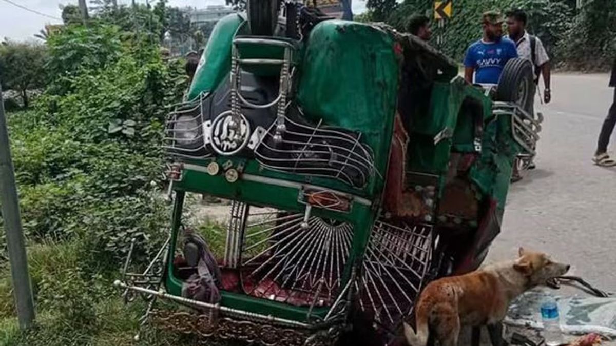 ময়মনসিংহ ট্রাক-সিএনজি সংঘর্ষে নারীসহ নিহত ২