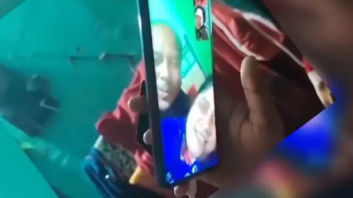 প্রবাসীর স্ত্রীর সঙ্গে অনৈতিক কর্মকাণ্ডের ভিডিও ভাইরাল, এএসআই ক্লোজড