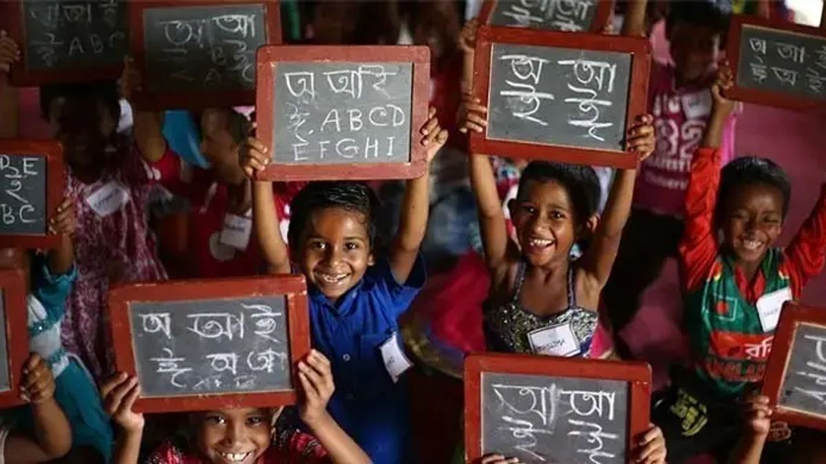 দেশে নিরক্ষর প্রায় পৌনে ৪ কোটি মানুষ