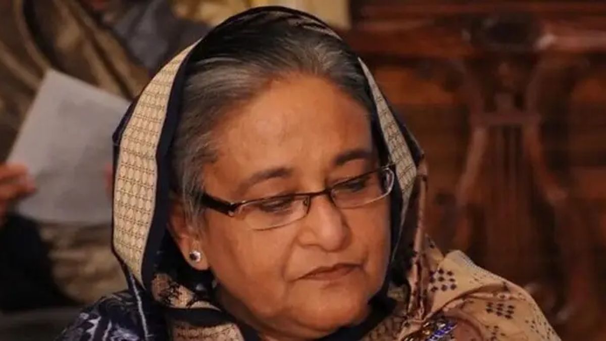 হাসিনাকে ফিরিয়ে আনতে অনড় সরকার, ভারতের কাছে প্রত্যাশা ‘মুখ বন্ধ রাখা’