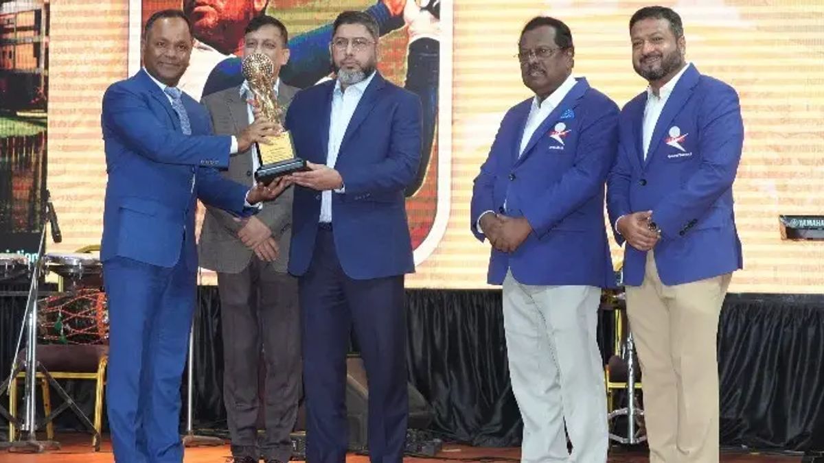 সিএএস কাপ প্রফেশনাল গলফ টুর্নামেন্টের পুরস্কার বিতরণ করলেন সেনাপ্রধান