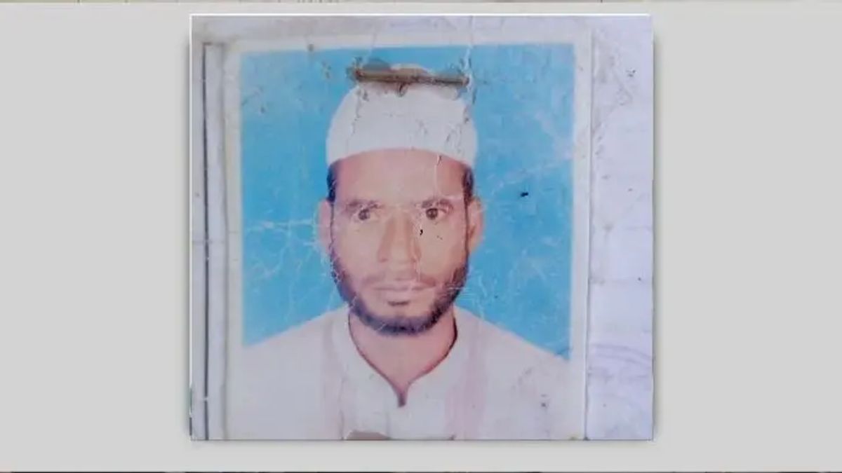 ডেমরায় মোবাইল ফোনে ডেকে নিয়ে অটোচালককে পিটিয়ে হত্যা