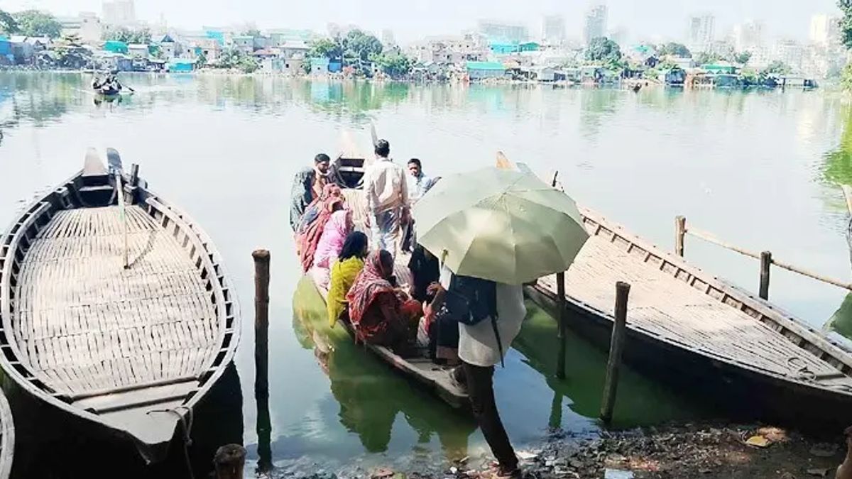 অভিজাত এলাকায় খেয়া নৌকা, ৫ টাকায় পারাপার