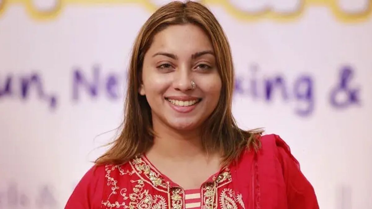 ‘আমি এখন পর্যন্ত শারীরিক সম্পর্কে জড়াইনি’, অপবাদের জবাবে মেঘনা আলম
