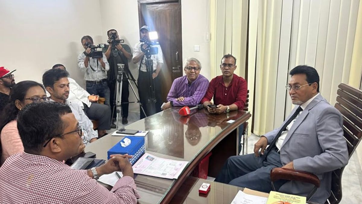 সরকারের কর্মকাণ্ড মূল্যায়নে সময় না দিয়ে লংমার্চ অনুচিত: চিফ হুইপ