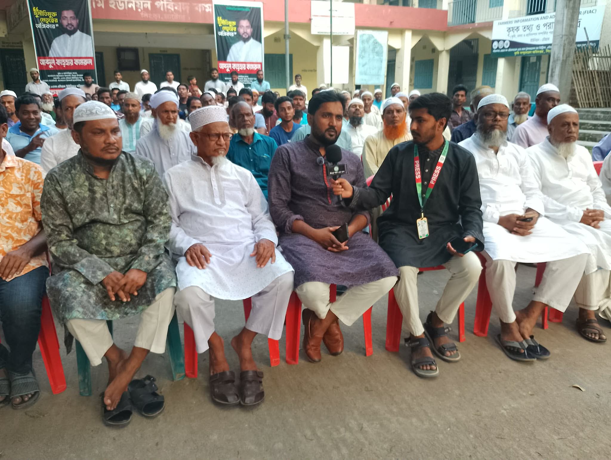 সিংড়ার চৌগ্রামকে দুর্নীতিমুক্ত ও জনবান্ধব করার প্রতিশ্রুতি জামায়াত প্রার্থীর