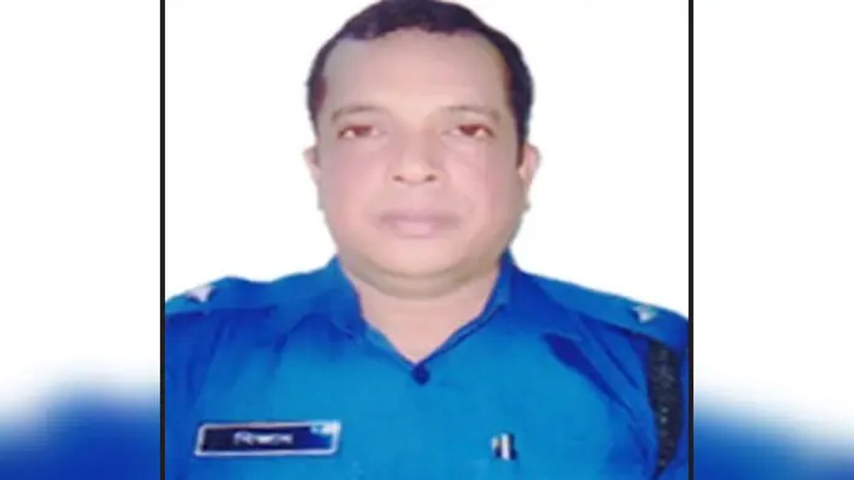 বদলি আদেশের পরও থানা ছাড়ছেন না ওসি