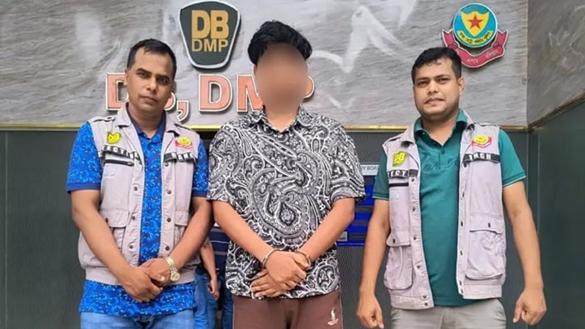 ভুয়া লোনের ওয়েবসাইট খুলে প্রতারণা, ৬১ সিমসহ গ্রেপ্তার তরুণ