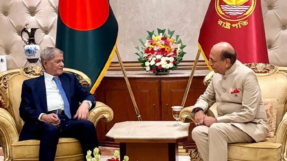 রাষ্ট্রপতির সঙ্গে ভারতীয় হাইকমিশনারের সাক্ষাৎ