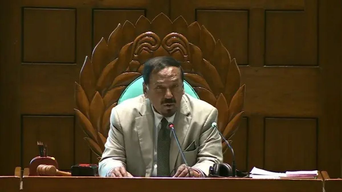 সংসদীয় কমিটিতে মন্ত্রী-হুইপদের রাখা নিয়ে স্পিকারের উষ্মা