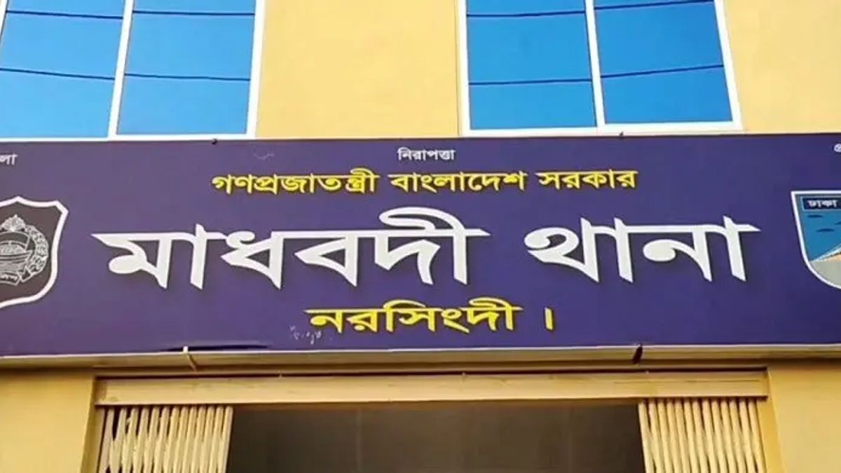 হারপিক পানে মা-মেয়ের মৃত্যু, হাসপাতালে আড়াই বছরের ছেলে