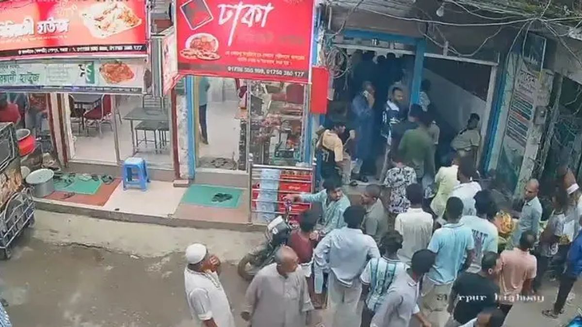 চাঁদা না পেয়ে ছাত্রদল নেতার ব্যবসাপ্রতিষ্ঠান ভাঙচুর যুবদল নেতার