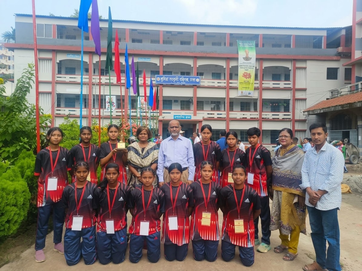 সীমান্তের হাতীবান্ধা থেকে জাতীয় কাবাডি চ্যাম্পিয়ন শাহ্ গরীবুল্লাহ্ বালিকা বিদ্যালয়